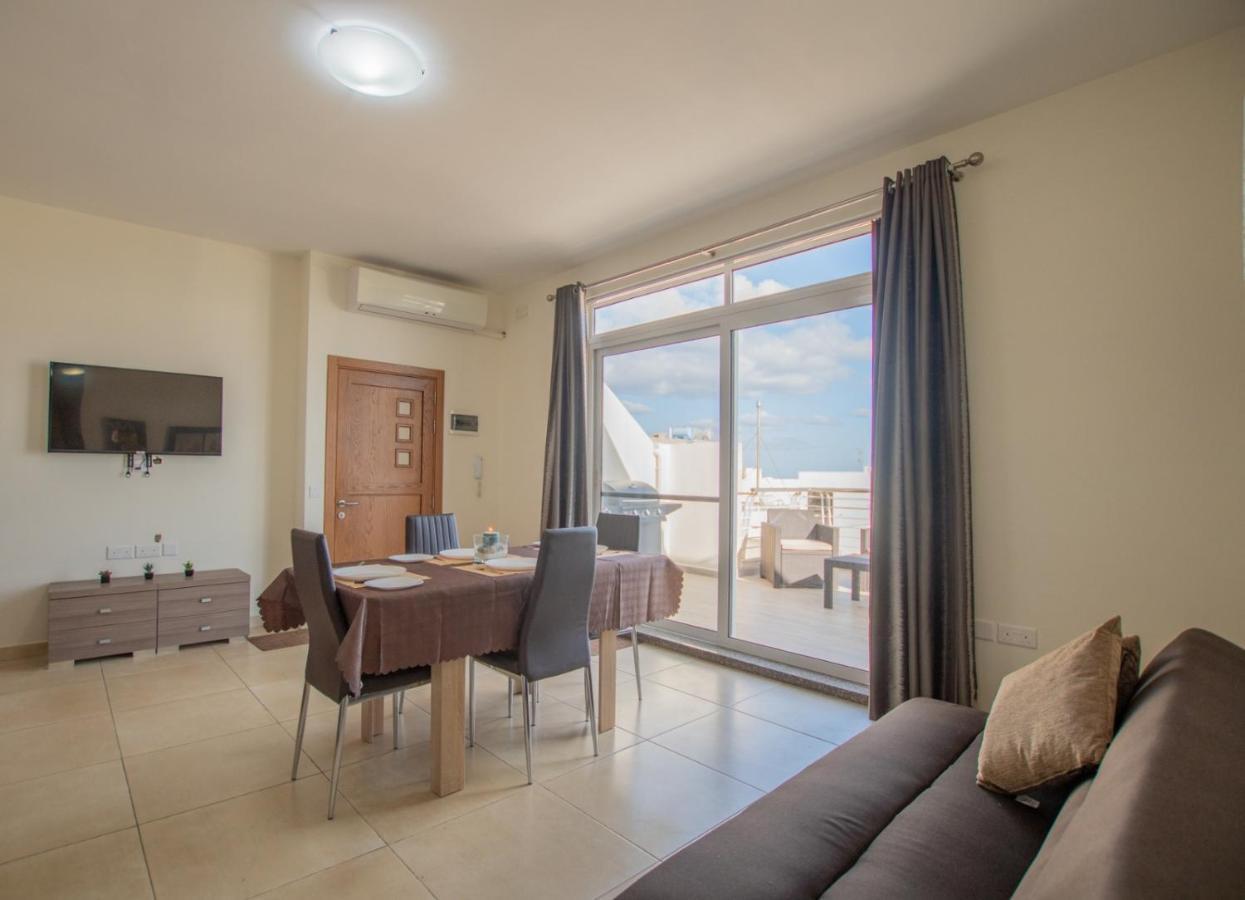 Kernice Penthouse With Sea And Country Views Of Xghajra Eksteriør bilde
