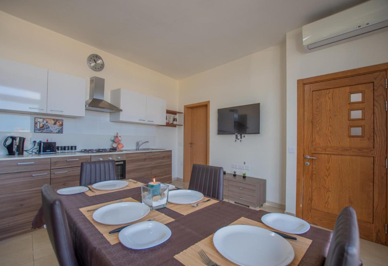 Kernice Penthouse With Sea And Country Views Of Xghajra Eksteriør bilde