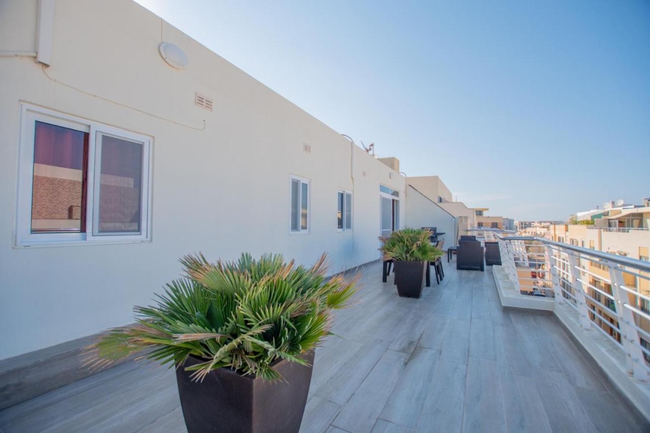 Kernice Penthouse With Sea And Country Views Of Xghajra Eksteriør bilde