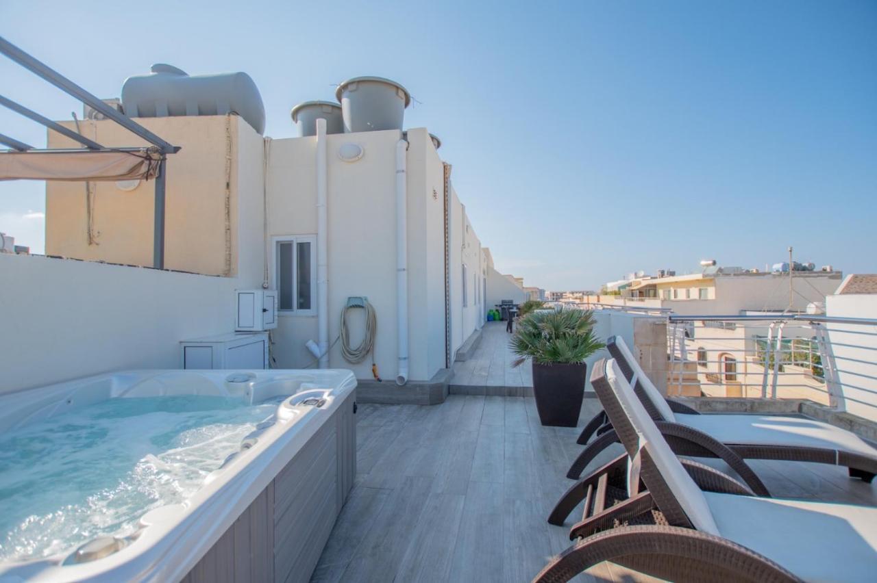 Kernice Penthouse With Sea And Country Views Of Xghajra Eksteriør bilde